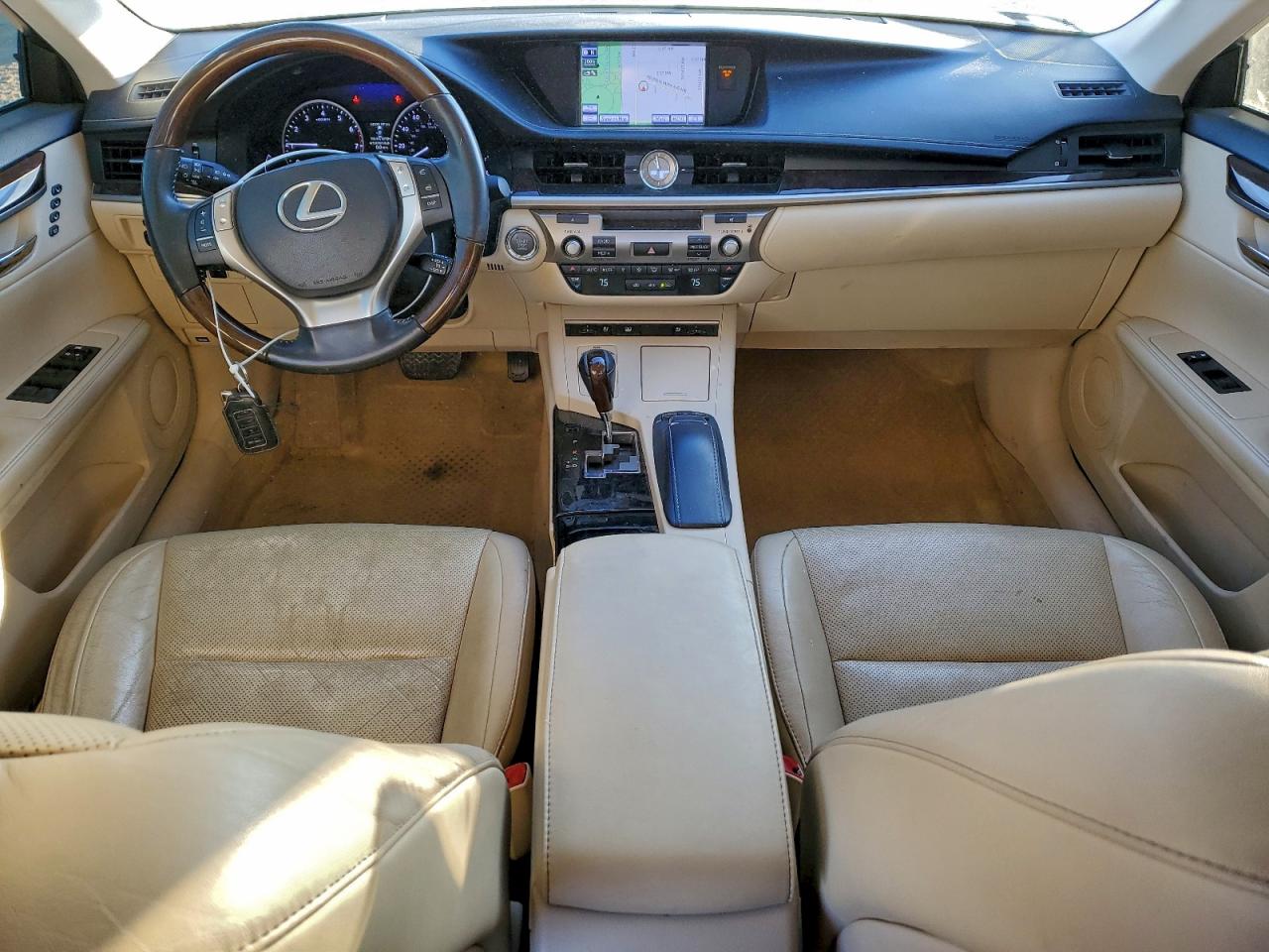 2013 LEXUS ES 350 photo 8