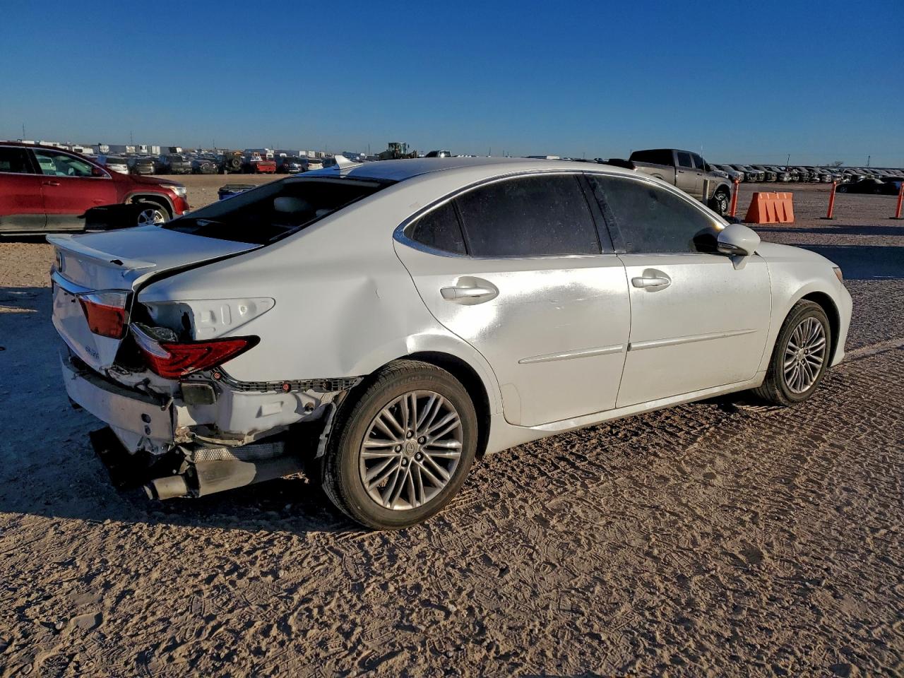 2013 LEXUS ES 350 photo 3