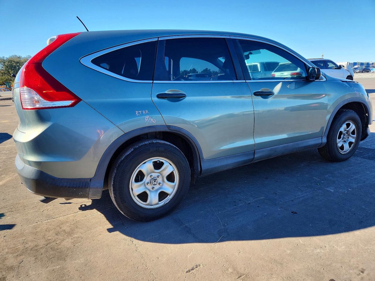 2012 HONDA CR-V LX photo 3