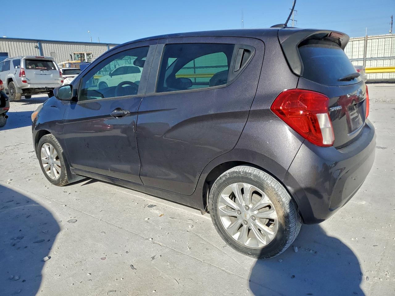 2016 CHEVROLET SPARK 1LT photo 2