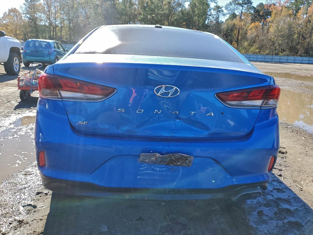2018 HYUNDAI SONATA SE photo 6