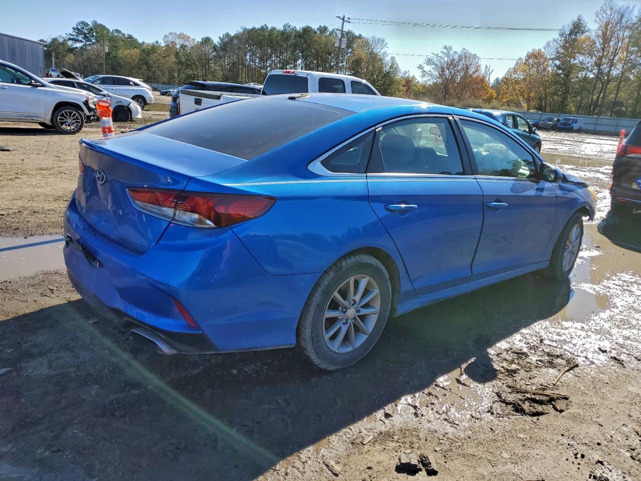2018 HYUNDAI SONATA SE photo 3