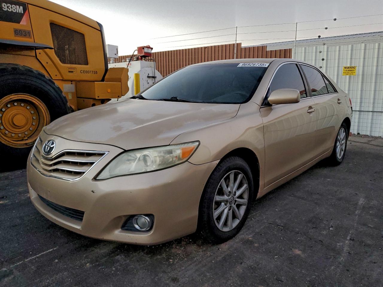 2010 TOYOTA CAMRY SE — MINOR DENT/SCRATCHES damage — photo 1