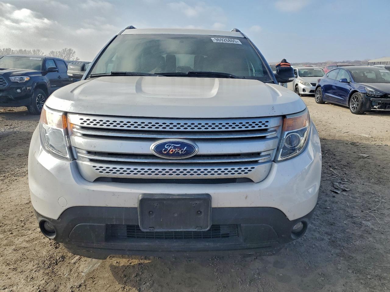 2014 FORD EXPLORER XLT photo 5