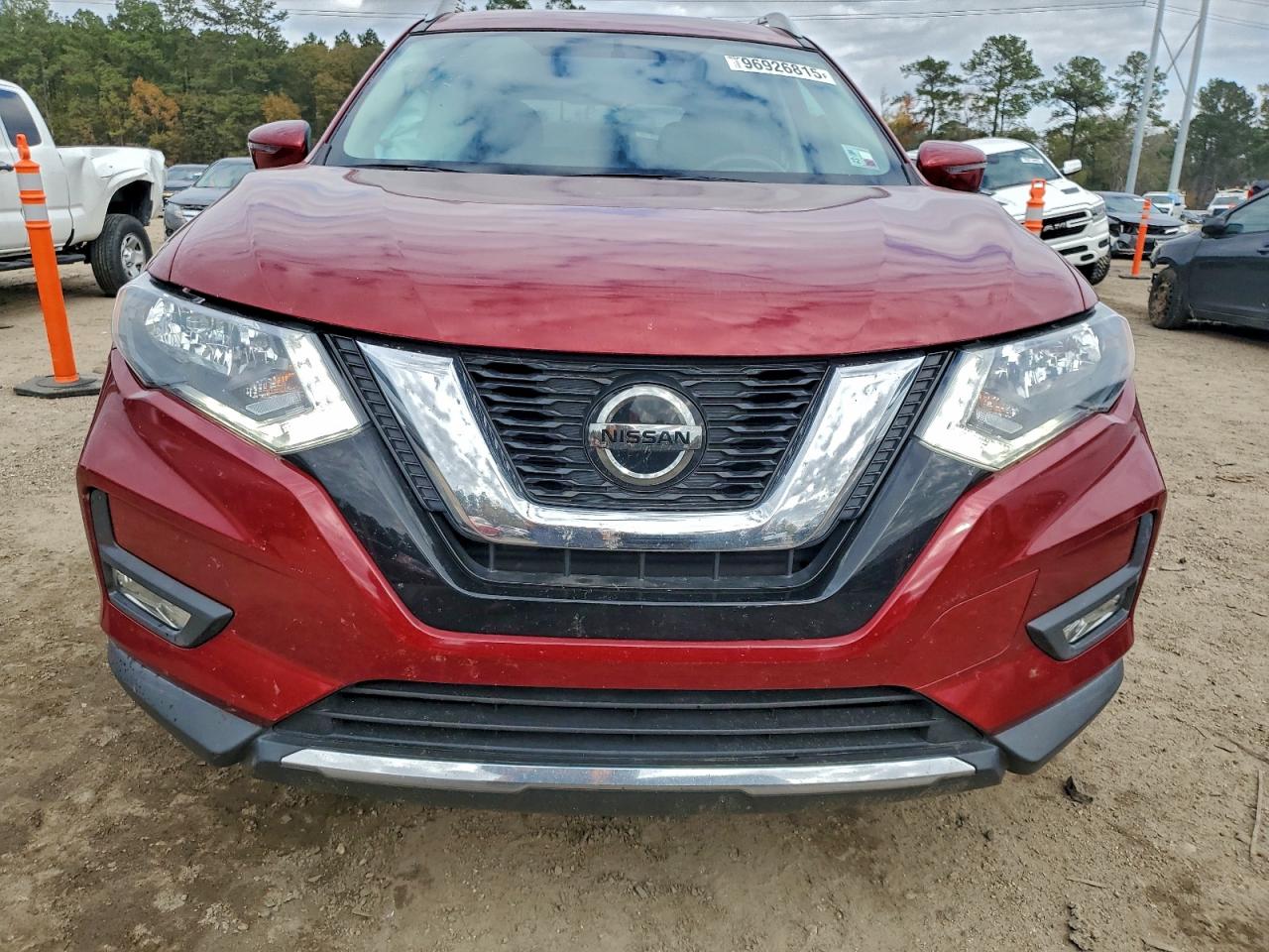 2018 NISSAN ROGUE S photo 5