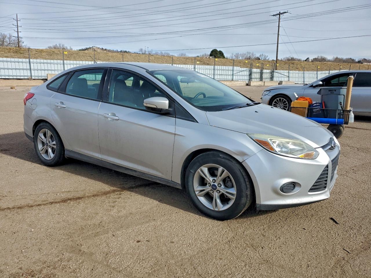 2013 FORD FOCUS SE photo 4