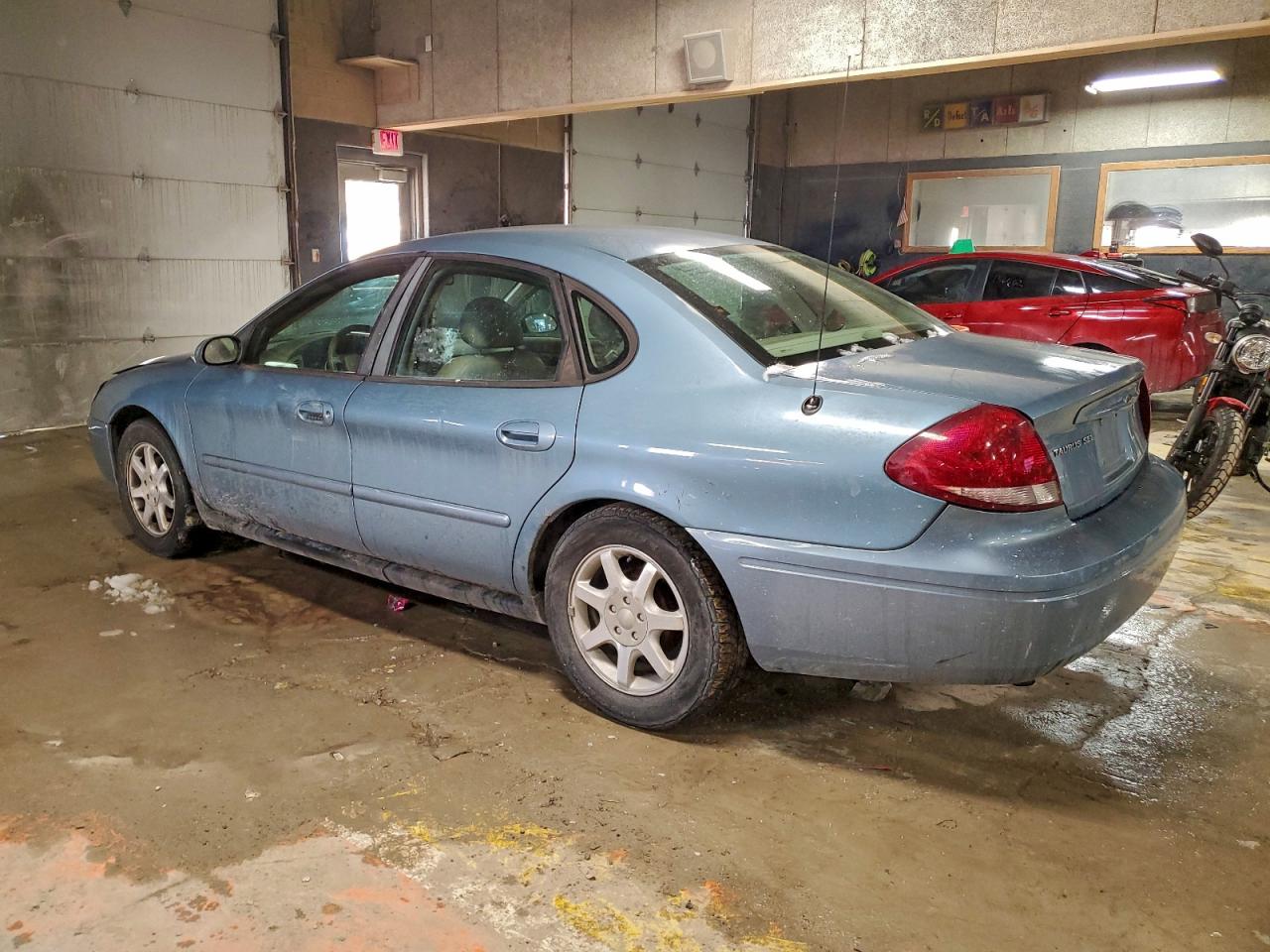 2006 FORD TAURUS SEL photo 2