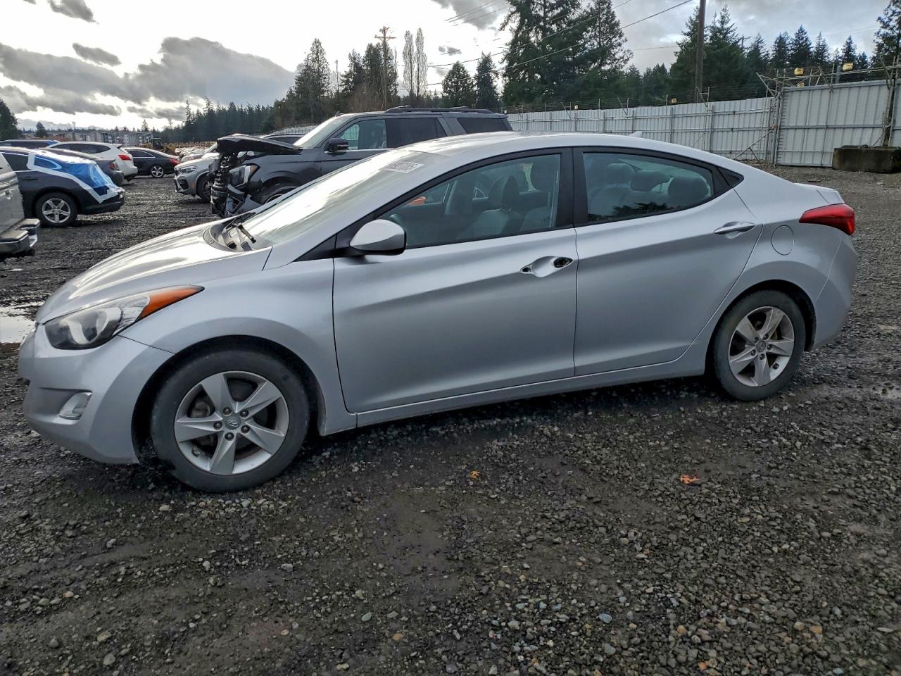 2013 HYUNDAI ELANTRA GLS — SIDE damage — photo 1
