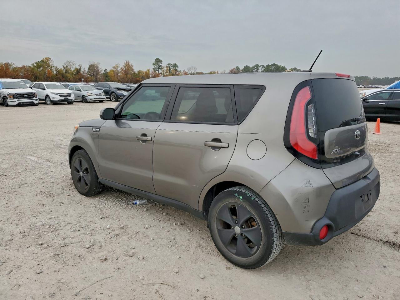 2016 KIA SOUL photo 2