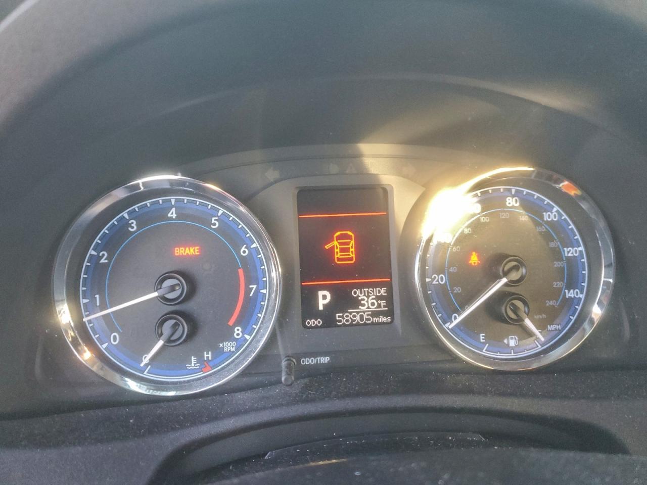2017 TOYOTA COROLLA L photo 33