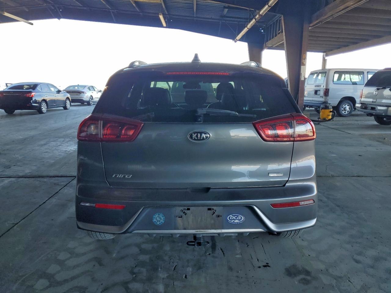 2017 KIA NIRO EX photo 6