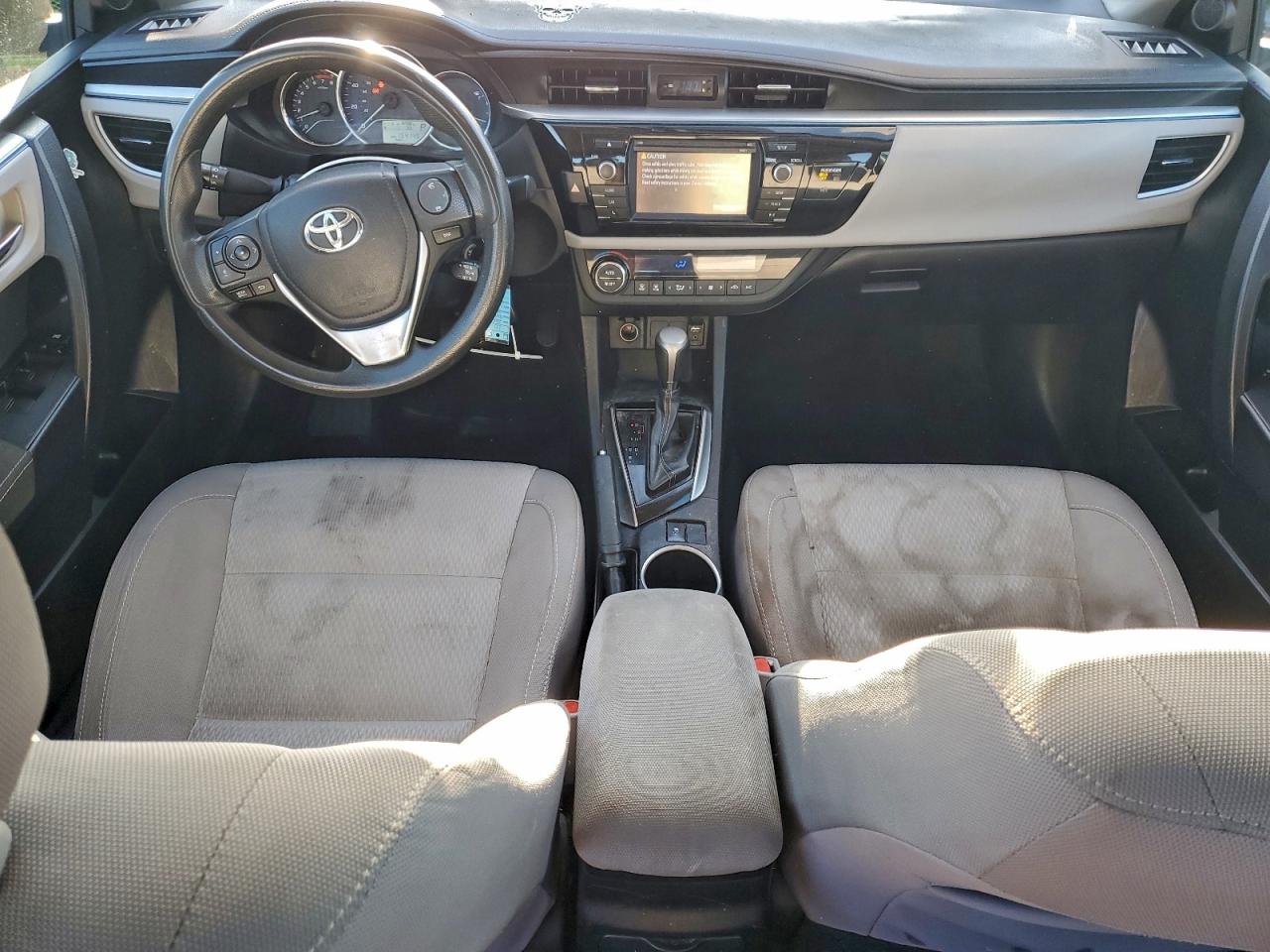 2016 TOYOTA COROLLA L photo 8