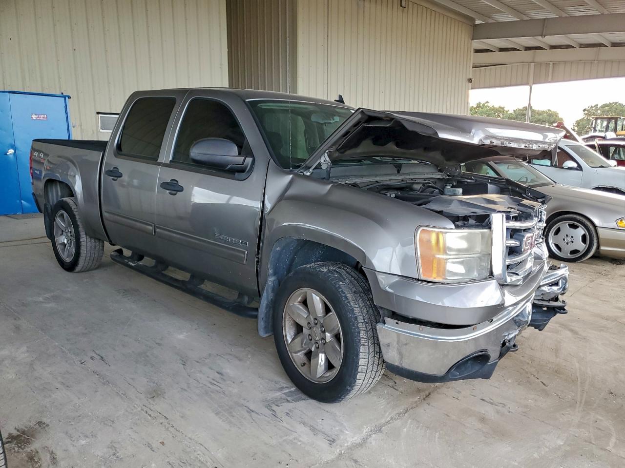 2012 GMC SIERRA K1500 SLE photo 4
