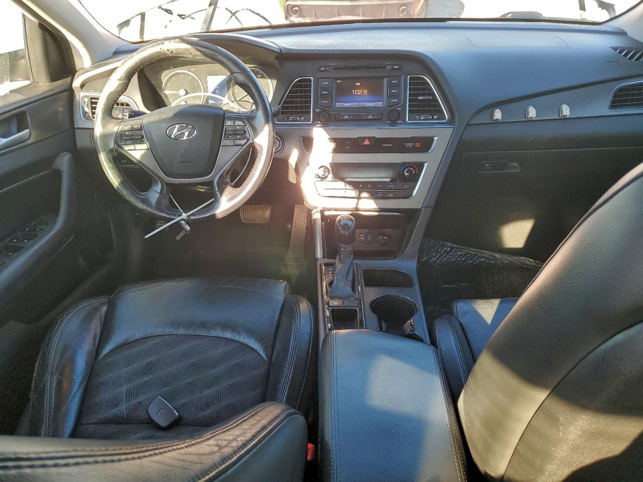 2015 HYUNDAI SONATA SPORT photo 8
