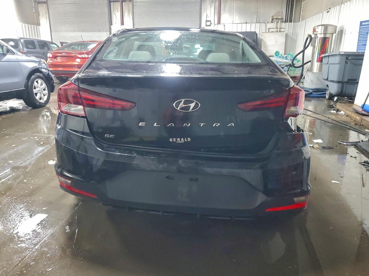 2020 HYUNDAI ELANTRA SE photo 6