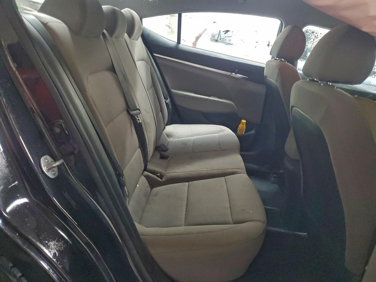 2020 HYUNDAI ELANTRA SE photo 10