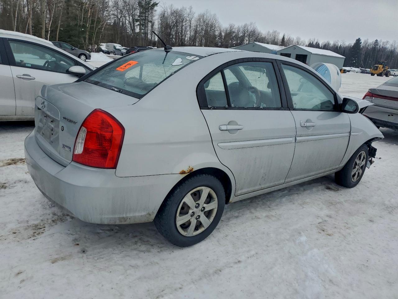 2009 HYUNDAI ACCENT GLS photo 3