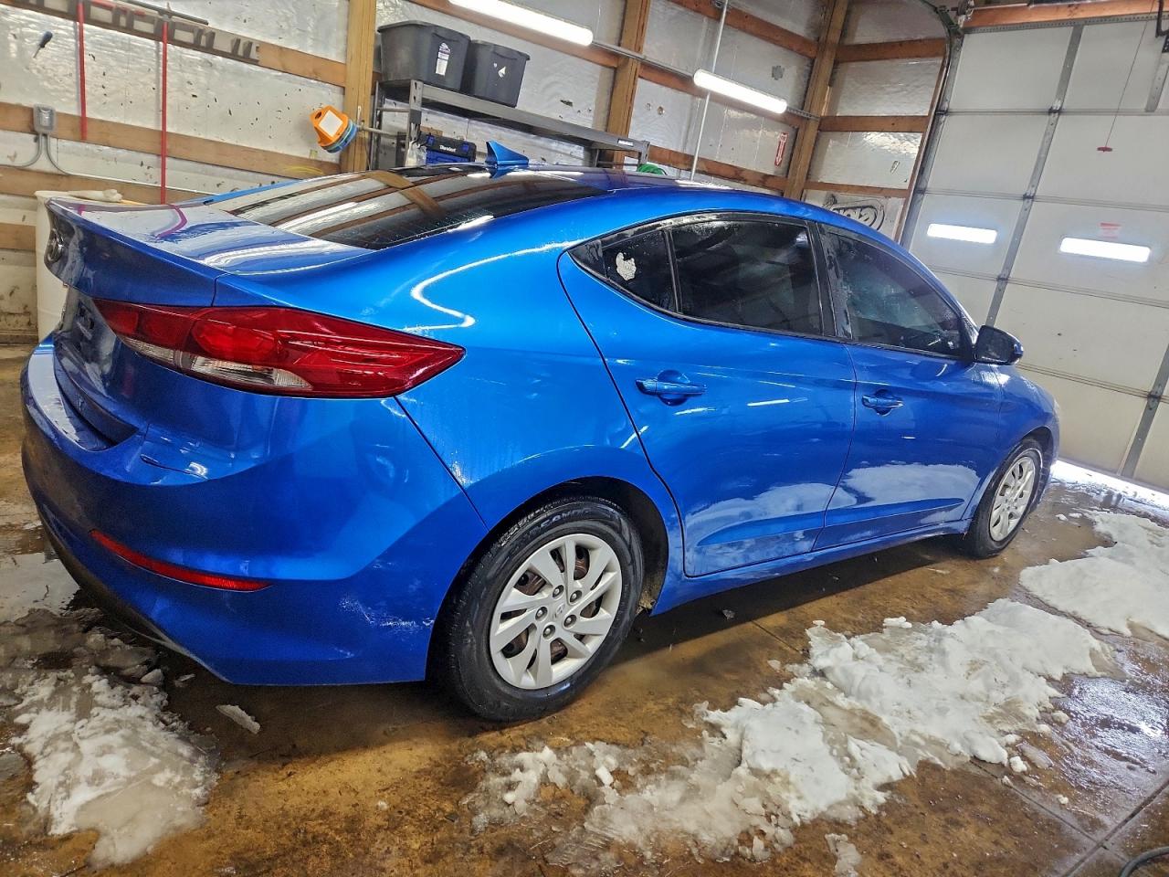 2017 HYUNDAI ELANTRA SE photo 3