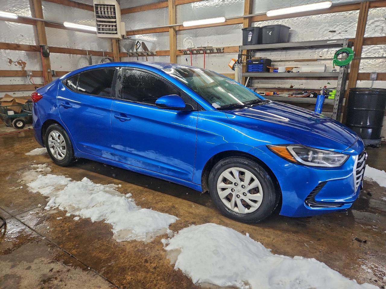 2017 HYUNDAI ELANTRA SE photo 4