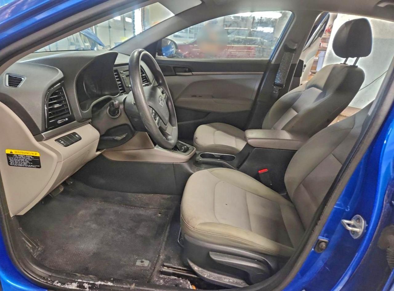 2017 HYUNDAI ELANTRA SE photo 7