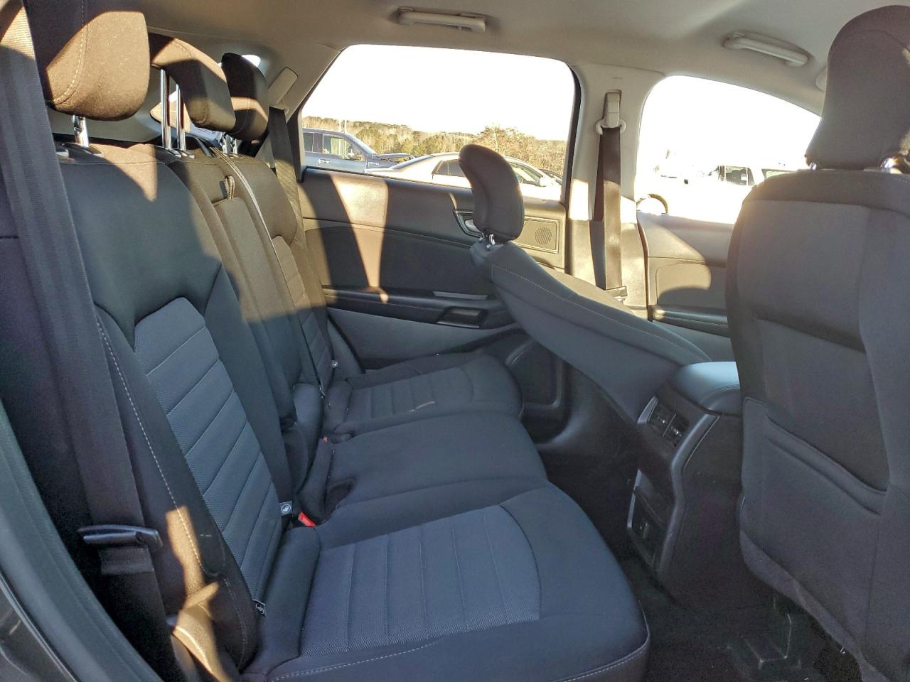 2018 FORD EDGE SE photo 11