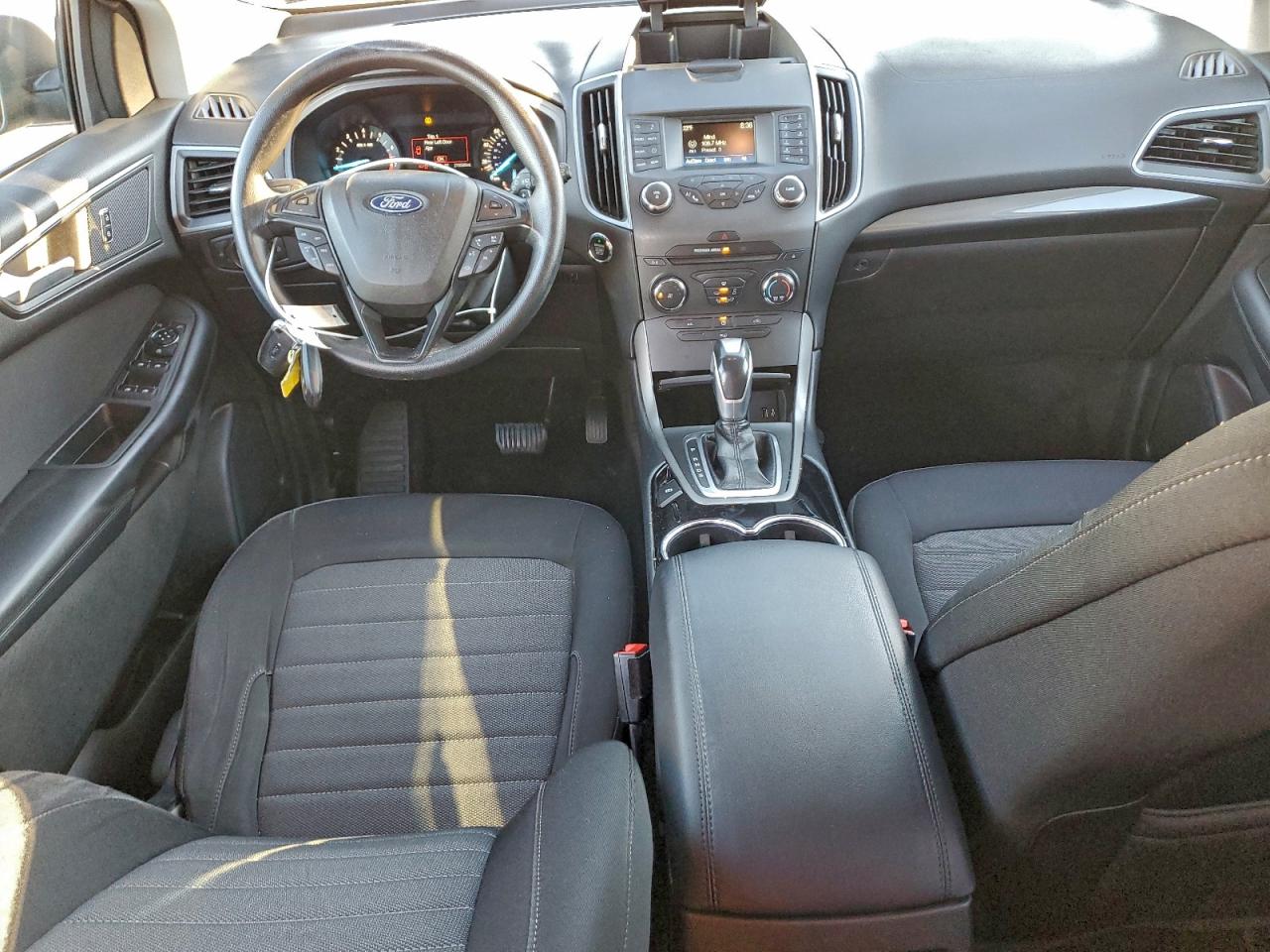 2018 FORD EDGE SE photo 8