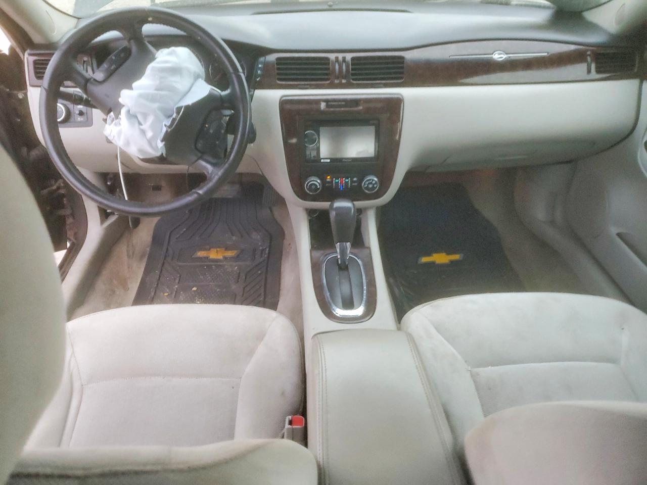 2013 CHEVROLET IMPALA LT photo 8