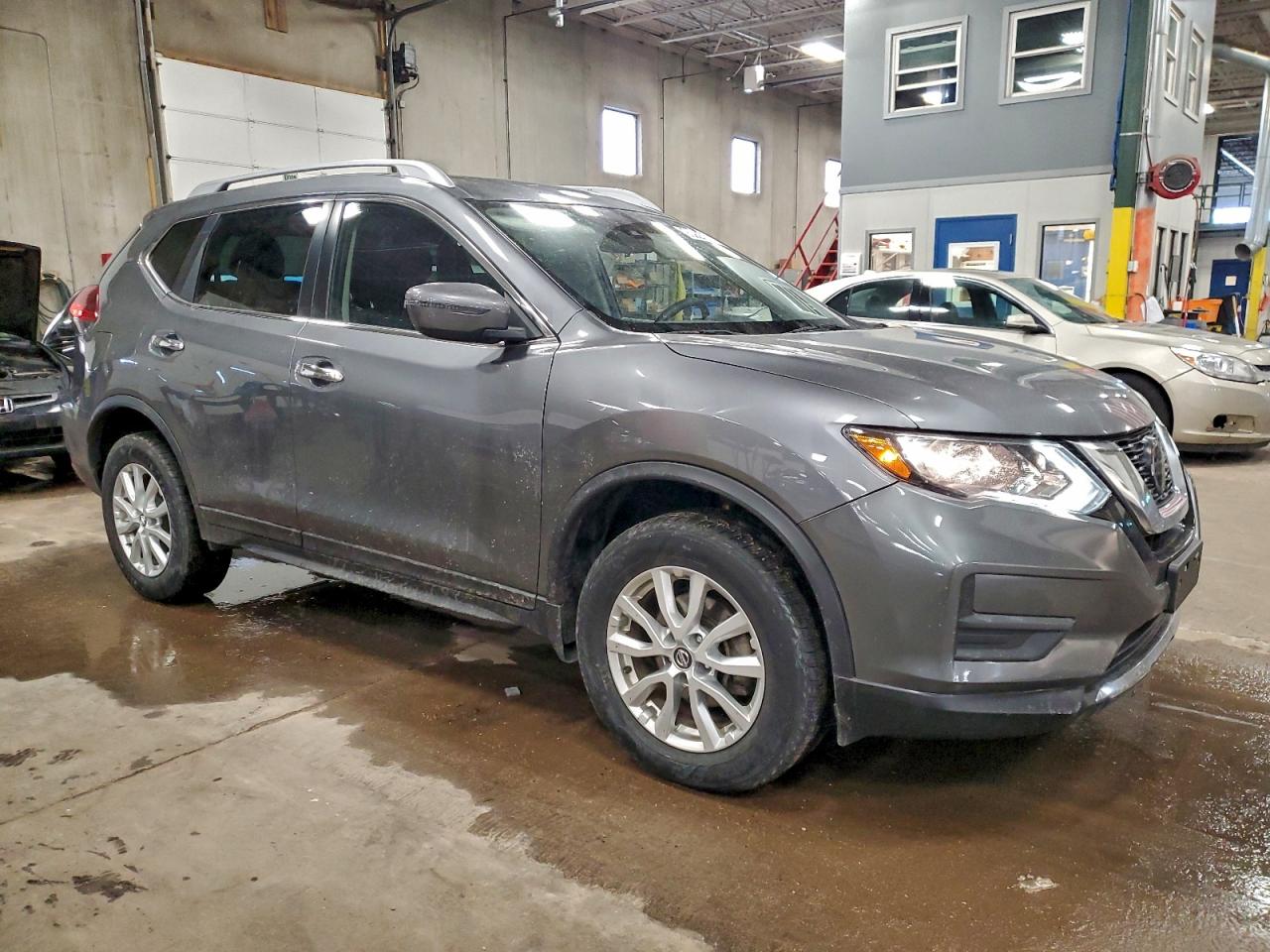 2019 NISSAN ROGUE S photo 4
