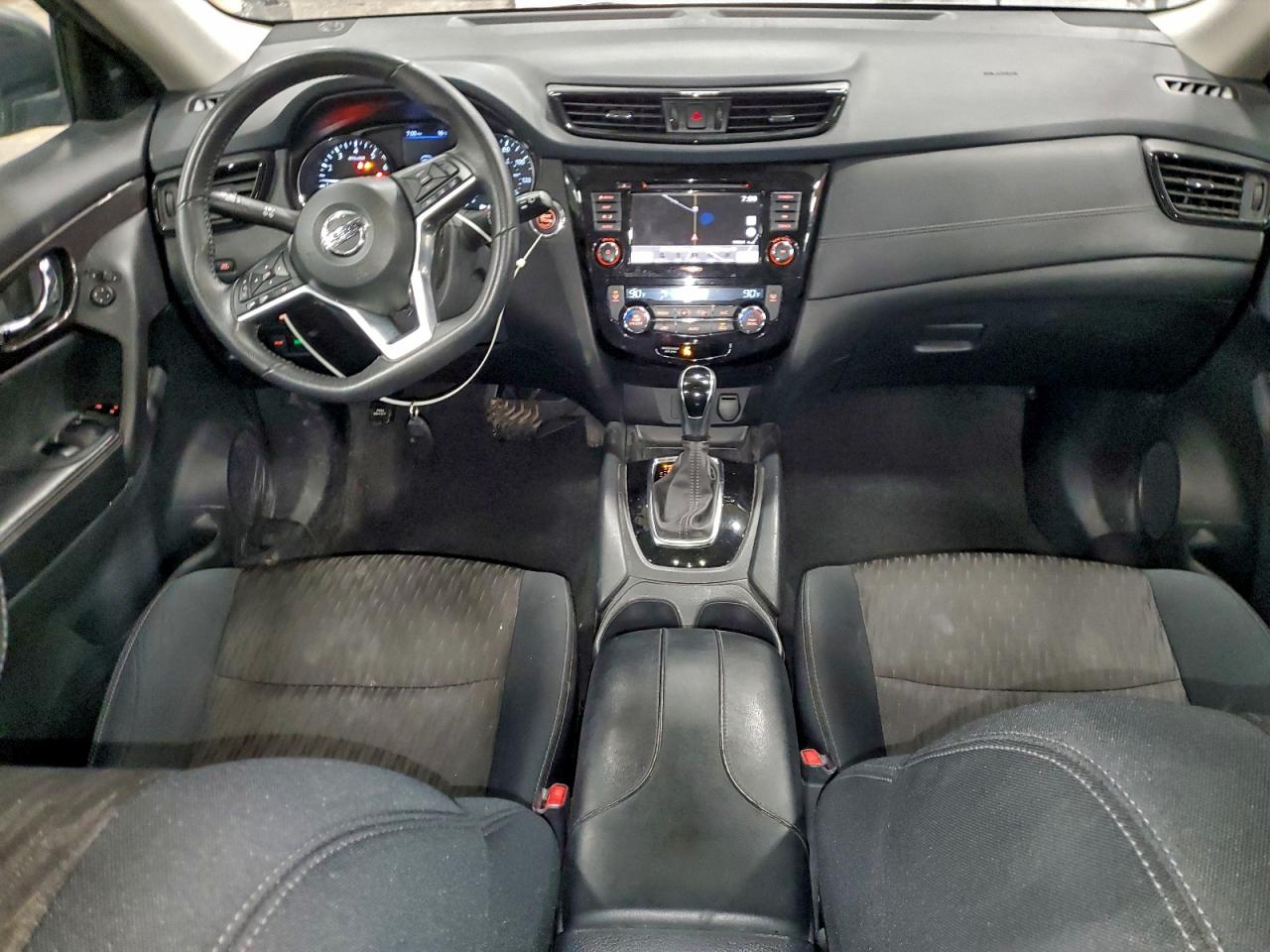 2019 NISSAN ROGUE S photo 8