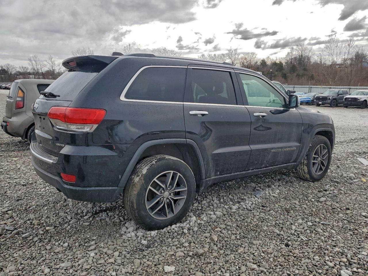 2018 JEEP GRAND CHEROKEE LIMITED photo 3