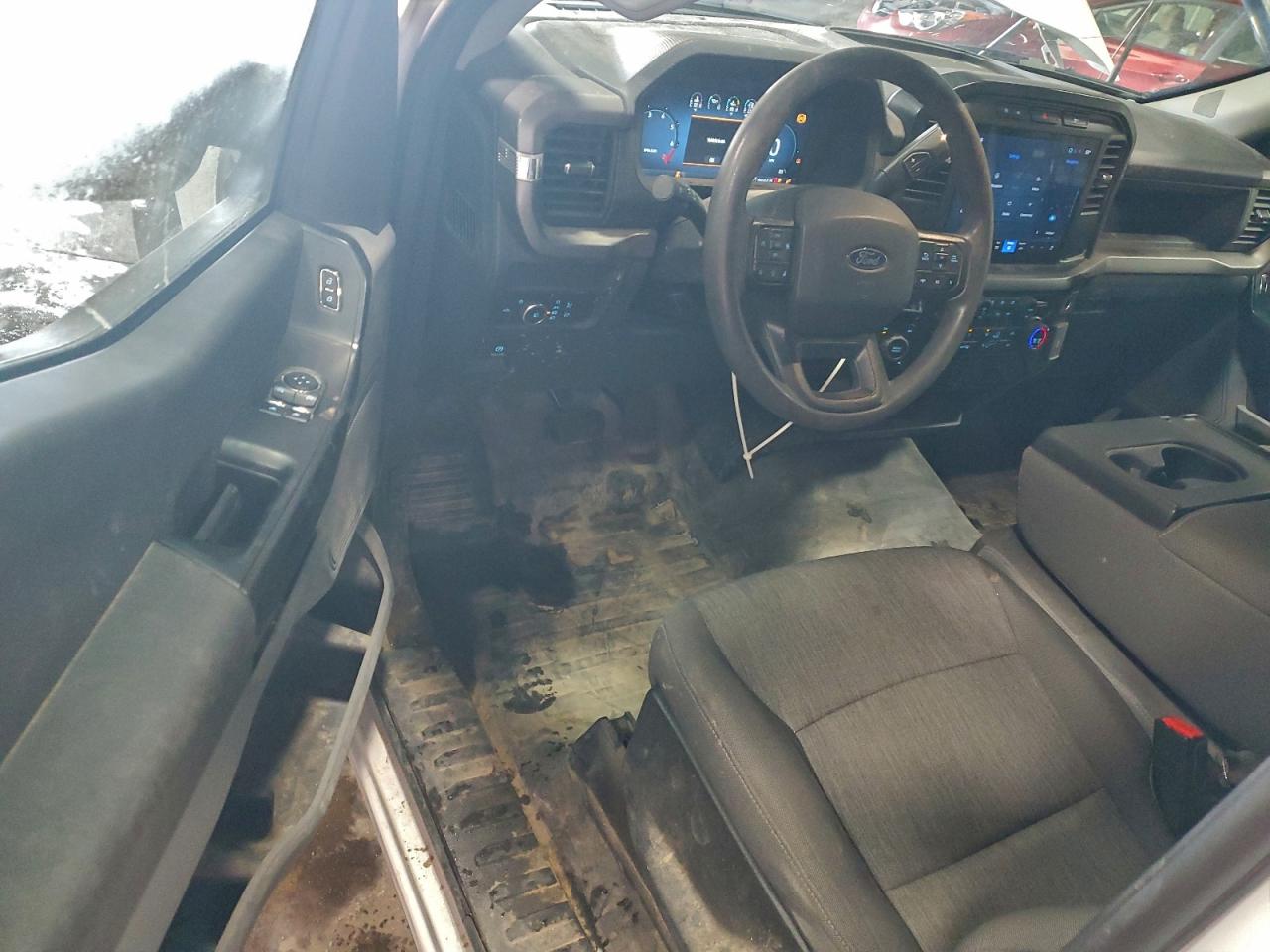 2024 FORD F150 XL photo 8