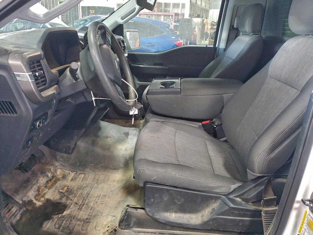 2024 FORD F150 XL photo 7