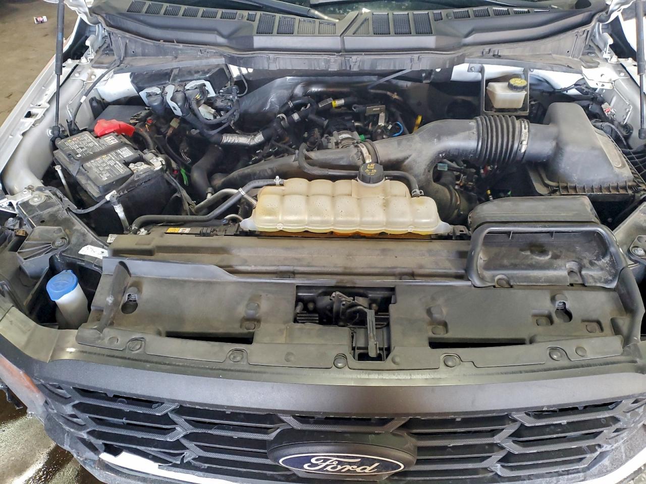 2024 FORD F150 XL photo 11