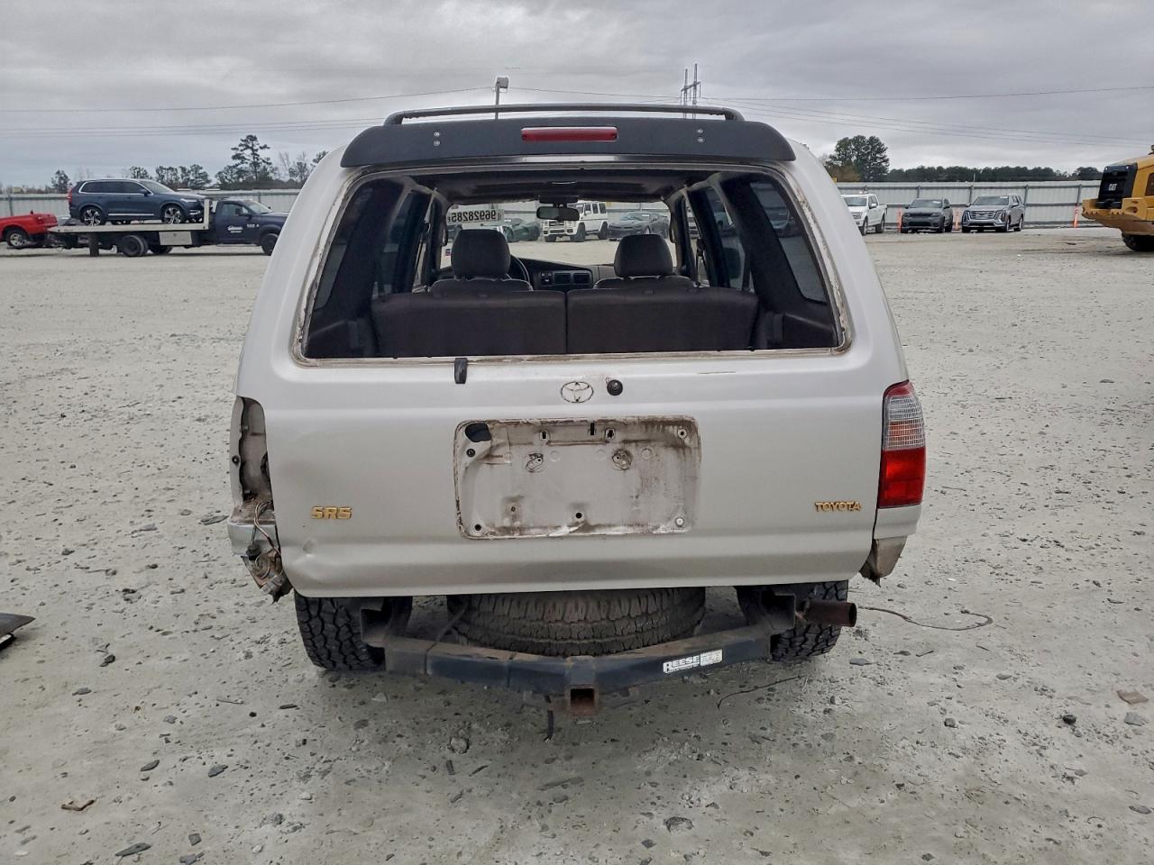 1996 TOYOTA 4RUNNER SR5 photo 6