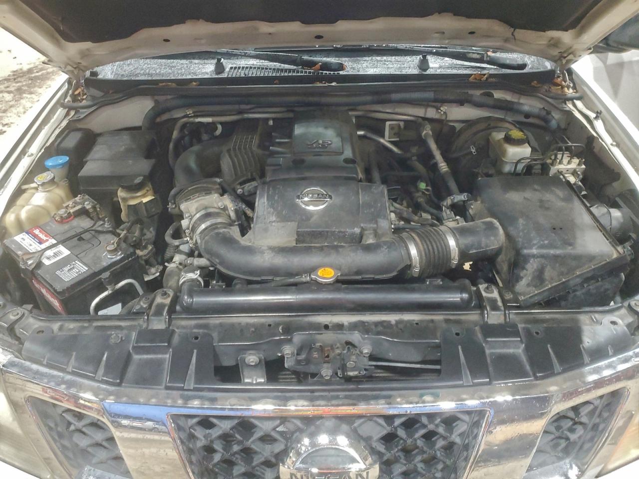 2010 NISSAN FRONTIER CREW CAB SE photo 11