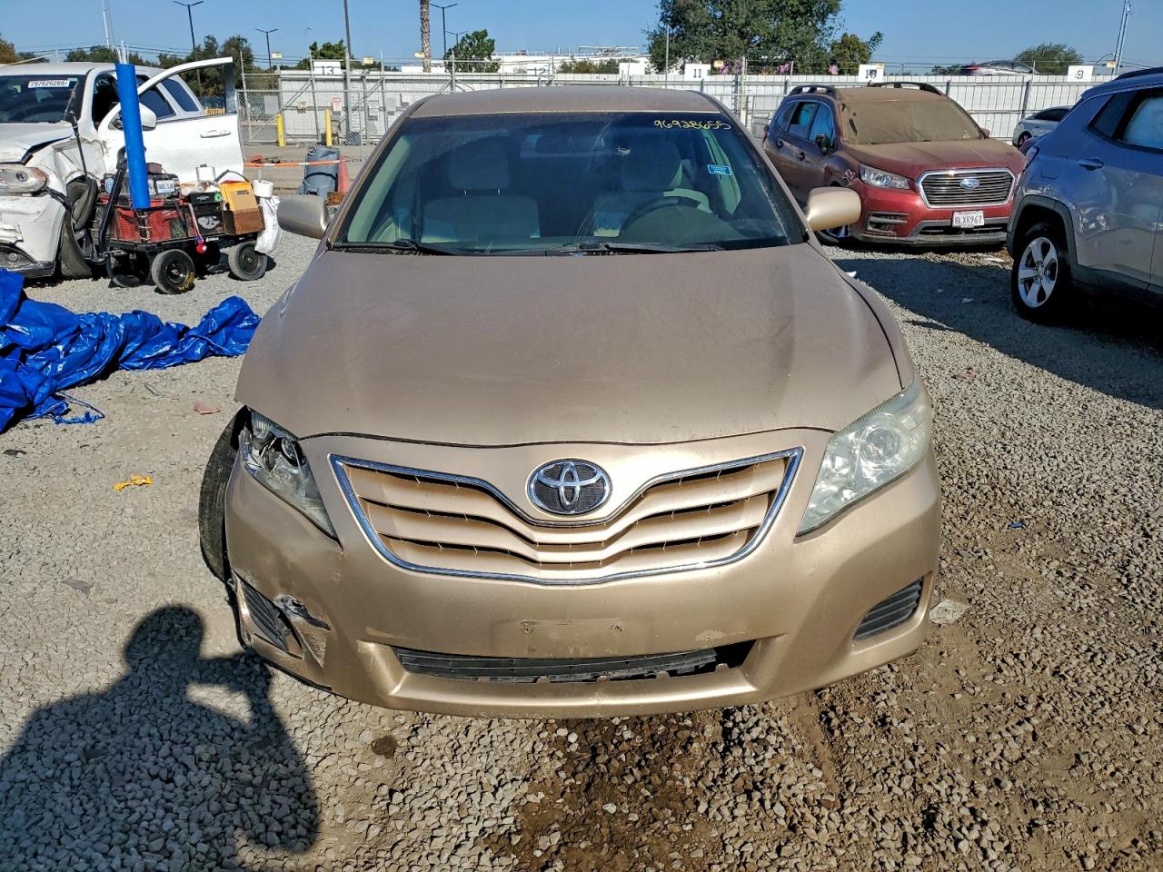 2011 TOYOTA CAMRY BASE photo 5