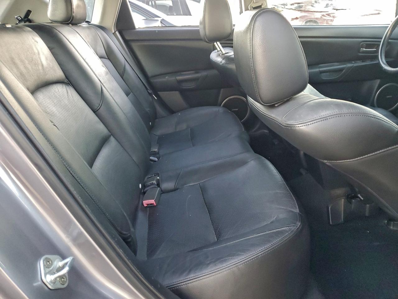 2006 MAZDA 3 HATCHBACK photo 10