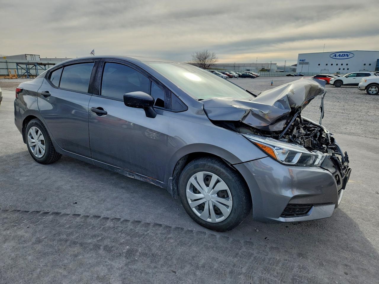 2020 NISSAN VERSA S photo 10