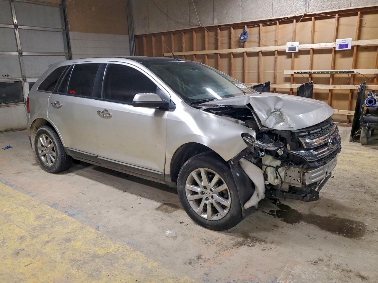 2011 FORD EDGE SEL photo 4