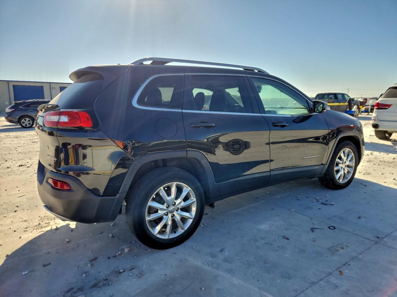 2015 JEEP CHEROKEE LIMITED photo 3
