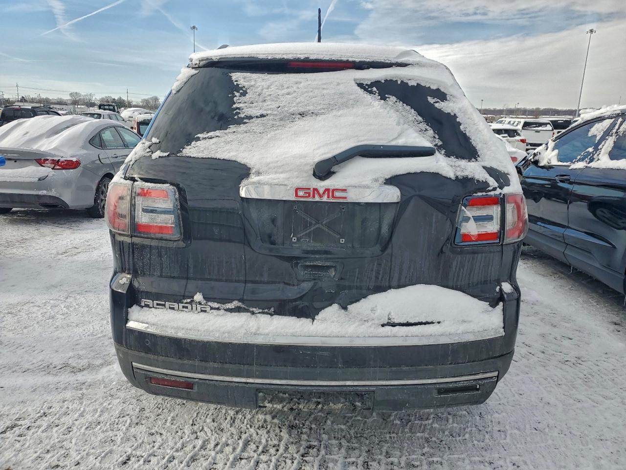 2016 GMC ACADIA SLE photo 6