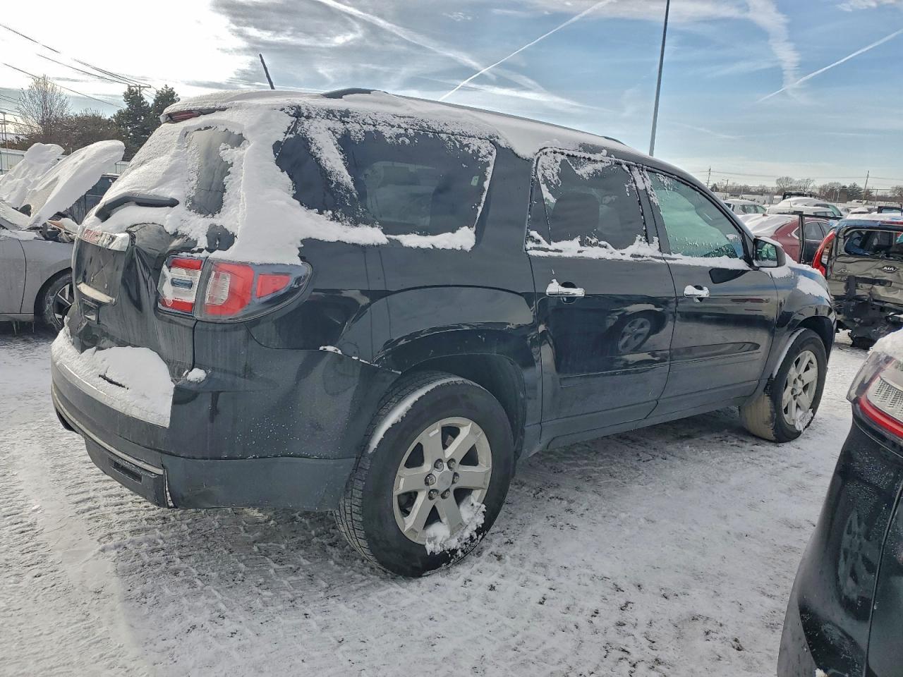2016 GMC ACADIA SLE photo 3