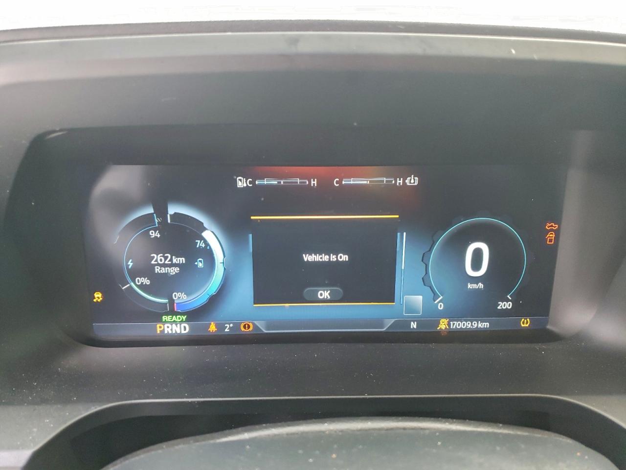 2025 FORD F150 LIGHTNING LARIAT photo 9