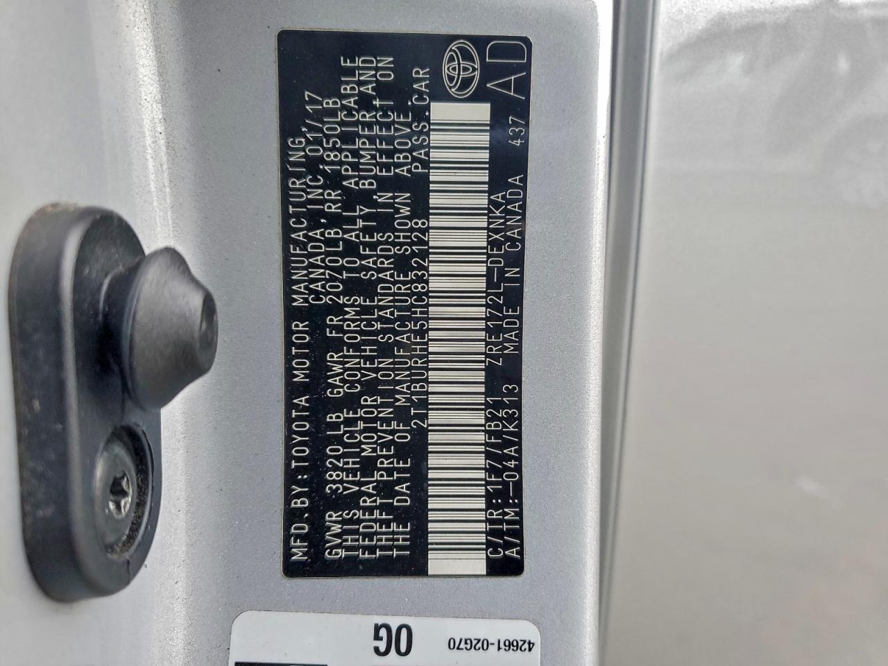 2017 TOYOTA COROLLA L photo 12