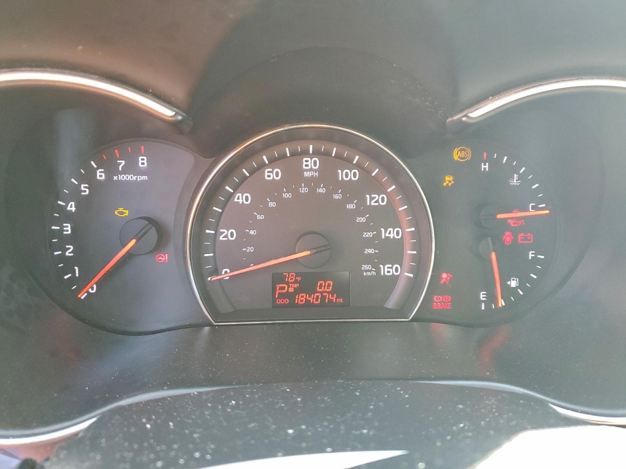 2014 KIA SORENTO LX photo 17