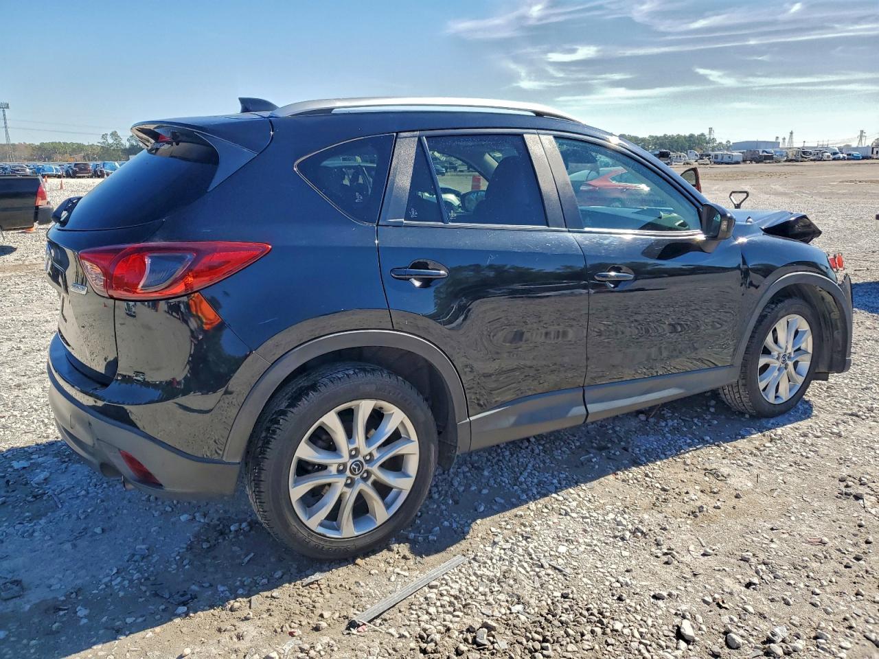2014 MAZDA CX-5 GT photo 3