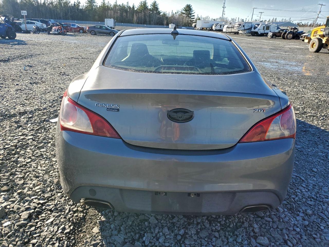 2010 HYUNDAI GENESIS COUPE 2.0T photo 6