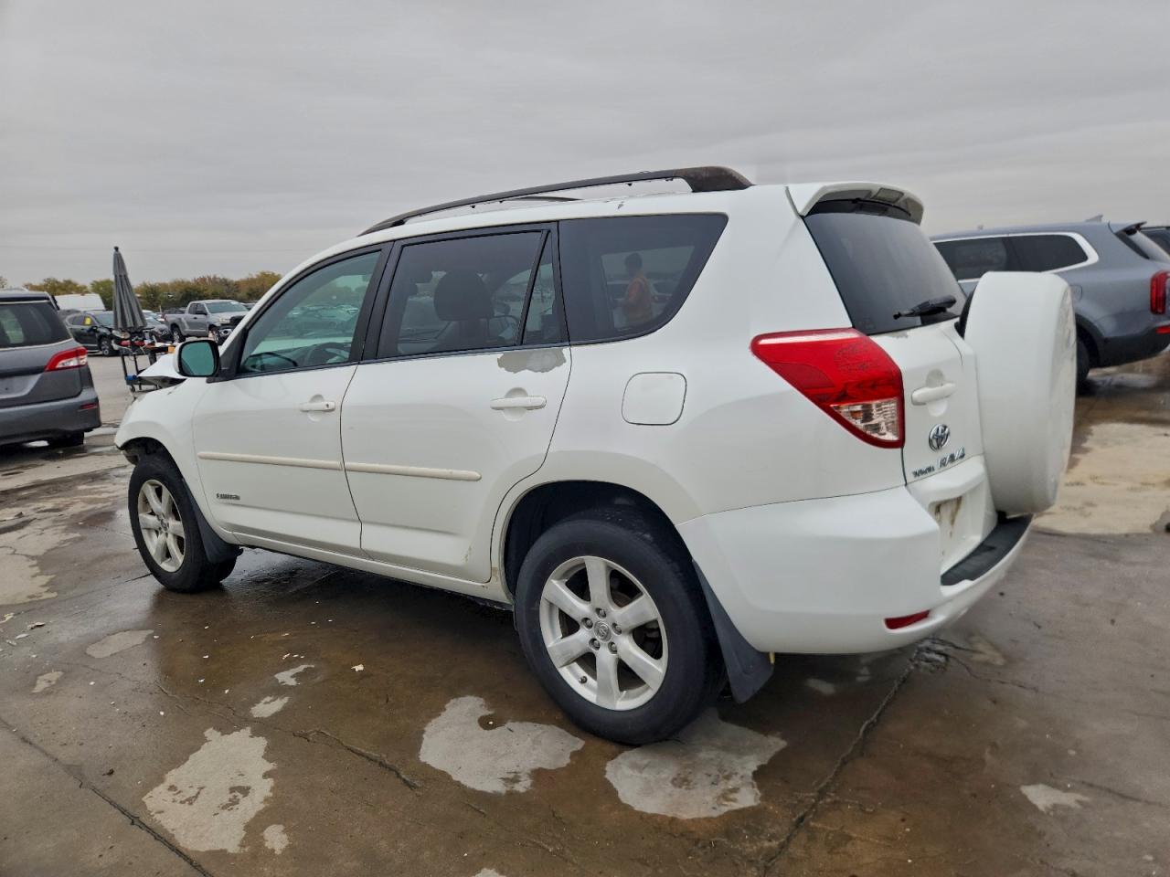 2008 TOYOTA RAV4 LIMITED photo 2