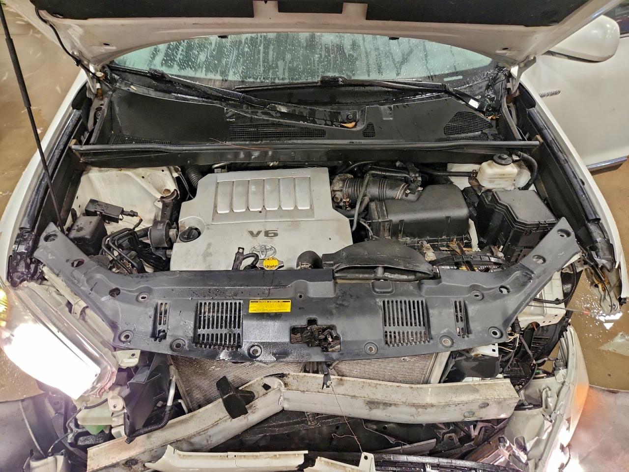 2011 TOYOTA HIGHLANDER LIMITED photo 12