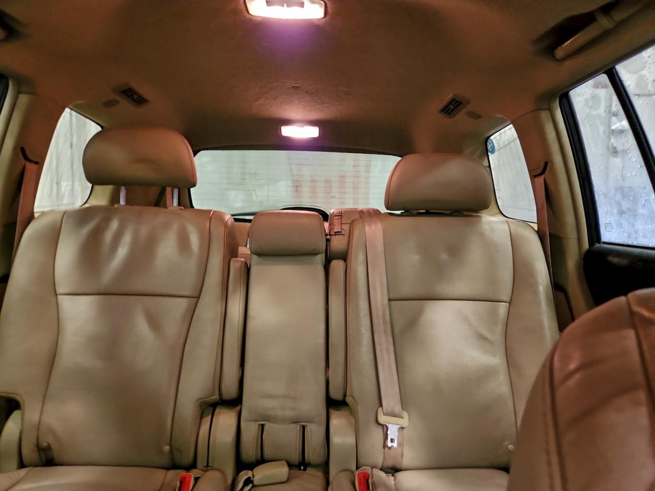 2011 TOYOTA HIGHLANDER LIMITED photo 10